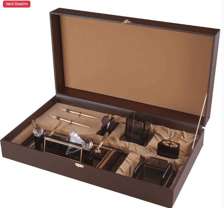 W520 Kristal Masa Sümeni